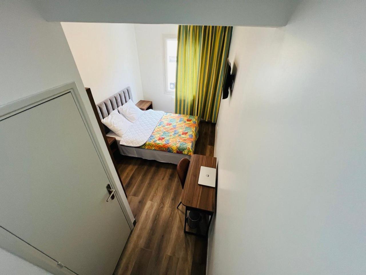Auberge De Bagneux Bagneux  Eksteriør billede